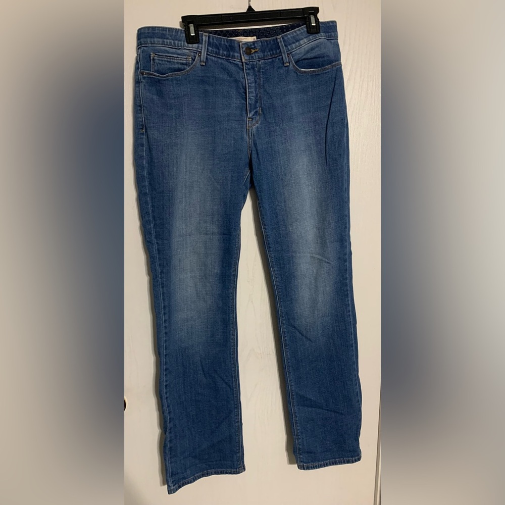 Levi's Women's 525 Perfect Waist Straight Leg
Jeans